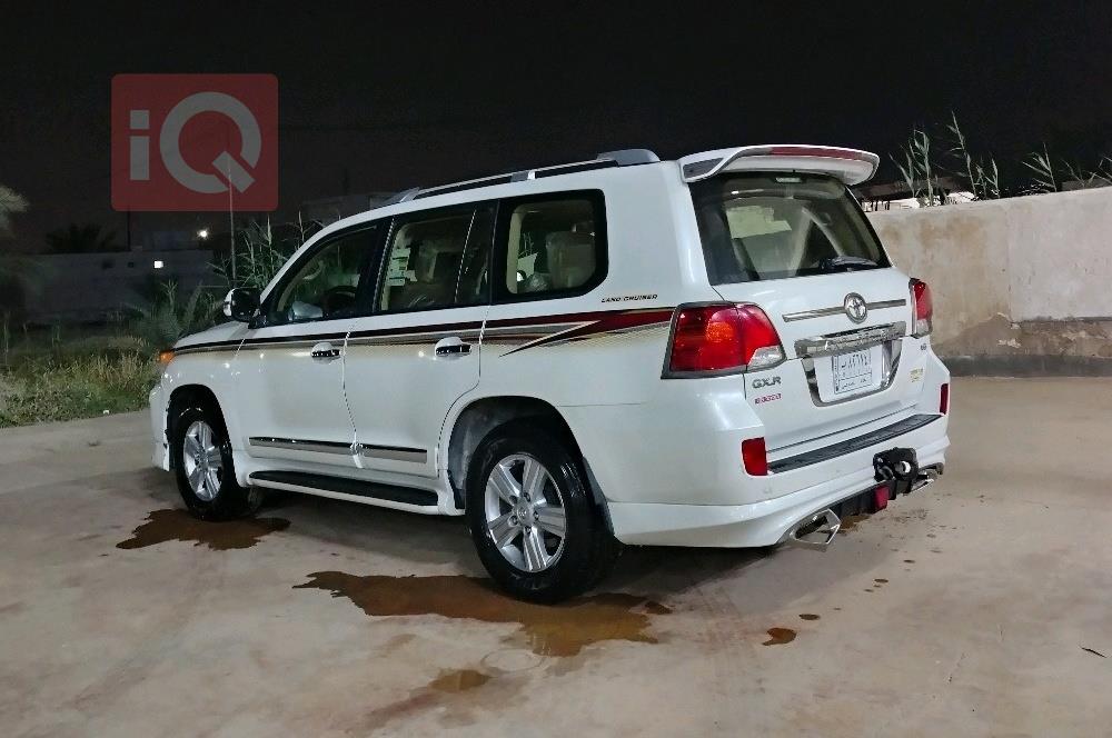 تويوتا لاندكروزر